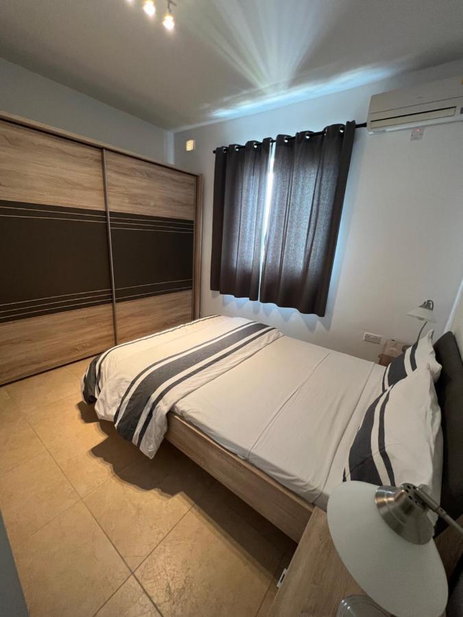 St Julians Smart 2 Bedroom Apartment Saint Julian's Екстер'єр фото